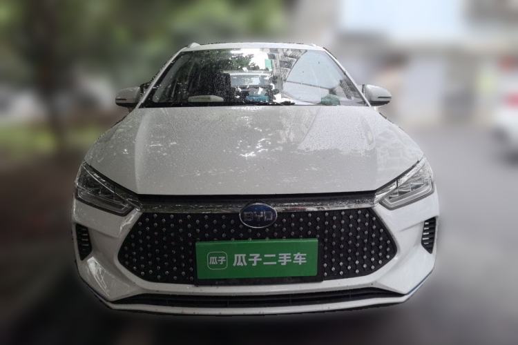 Used BYD e2 2020 Upgraded Version Long-Range Edition Luxury Model Front