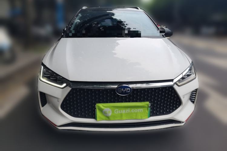 Used BYD e2 2020 Upgraded Version Long-Range Edition Luxury Model Front