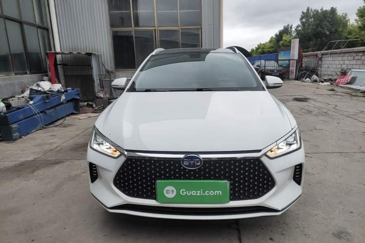 Used BYD e2 2020 Upgraded Version Extended Range Edition Premium Model Front