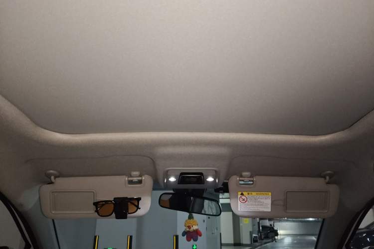 Used BYD e2 2020 Upgraded Version Extended Range Edition Premium Model Headliner