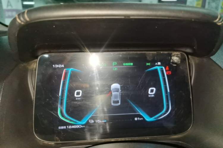Used BYD e2 2020 Upgraded Version Long-Range Edition Luxury Model Instrument Cluster