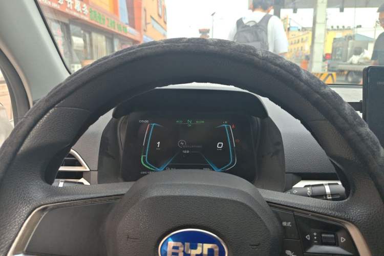 Used BYD e2 2020 Upgraded Model Standard Range Version Comfort Edition Instrument Cluster