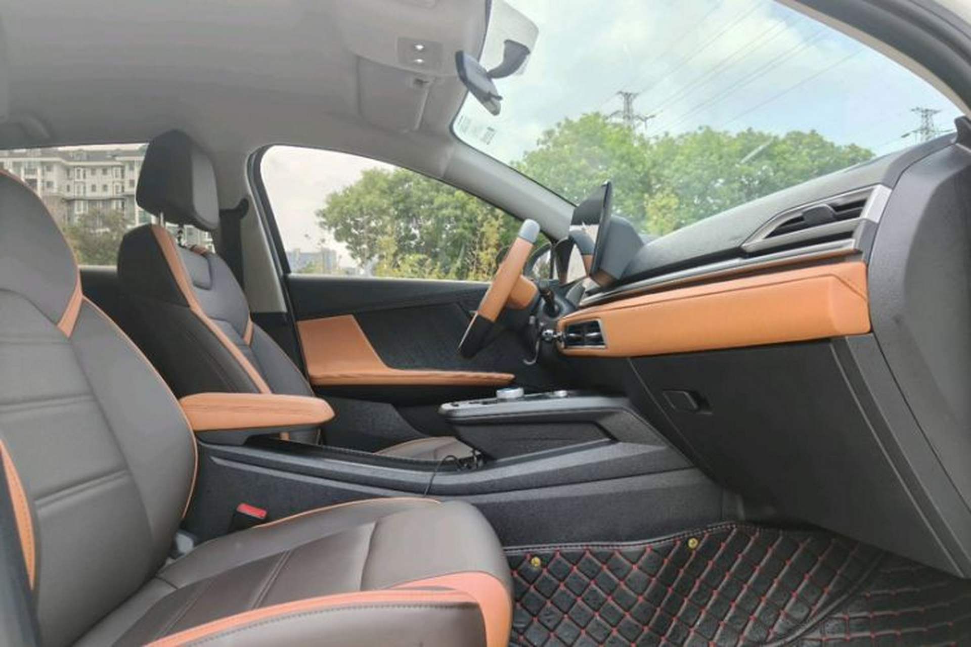 Used BYD e2 2020 Upgraded Model Standard Range Version Comfort Edition Interior 1