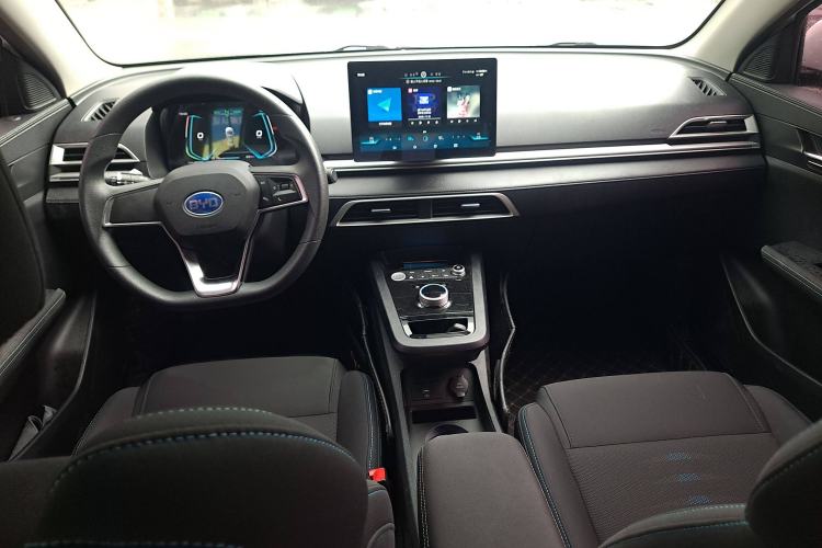 Used BYD e2 2020 Upgraded Model Standard Range Version Standard Configuration Interior 3