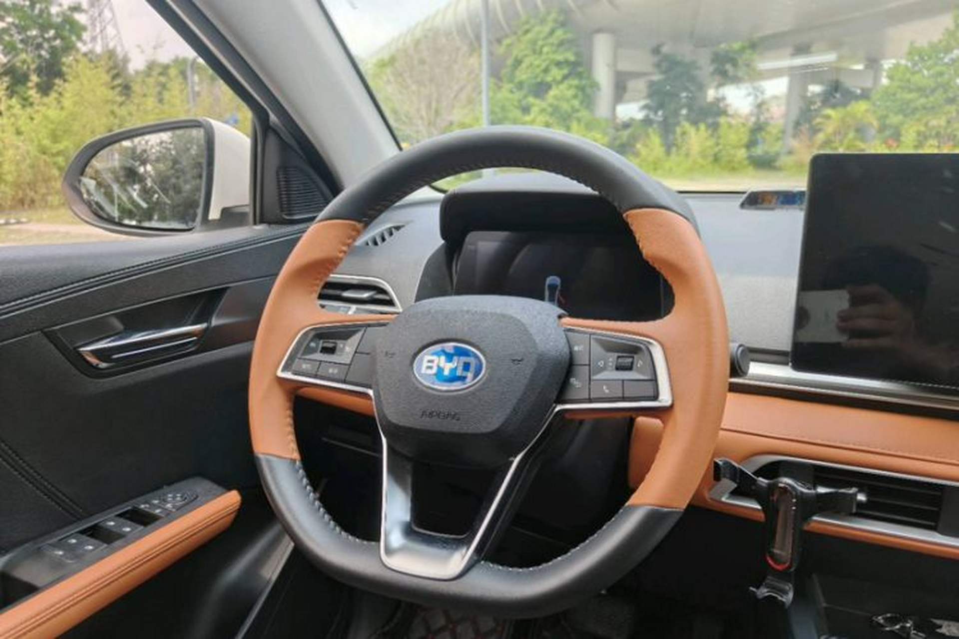 Used BYD e2 2020 Upgraded Model Standard Range Version Comfort Edition Interior 5