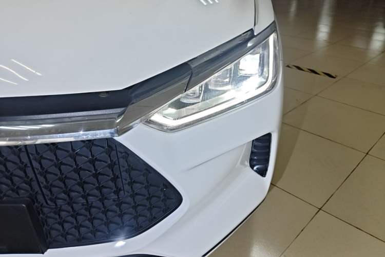 Used BYD e2 2020 Upgraded Model Standard Range Version Standard Configuration Left Front Headlight