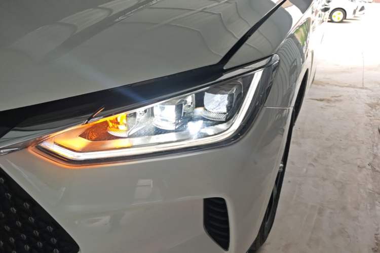 Used BYD e2 2020 Upgraded Version Long-Range Edition Luxury Model Left Front Headlight