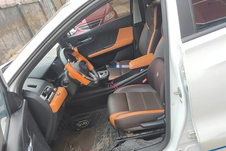 Used BYD e2 2020 Upgraded Version Long-Range Edition Luxury Model Left Front Seat
