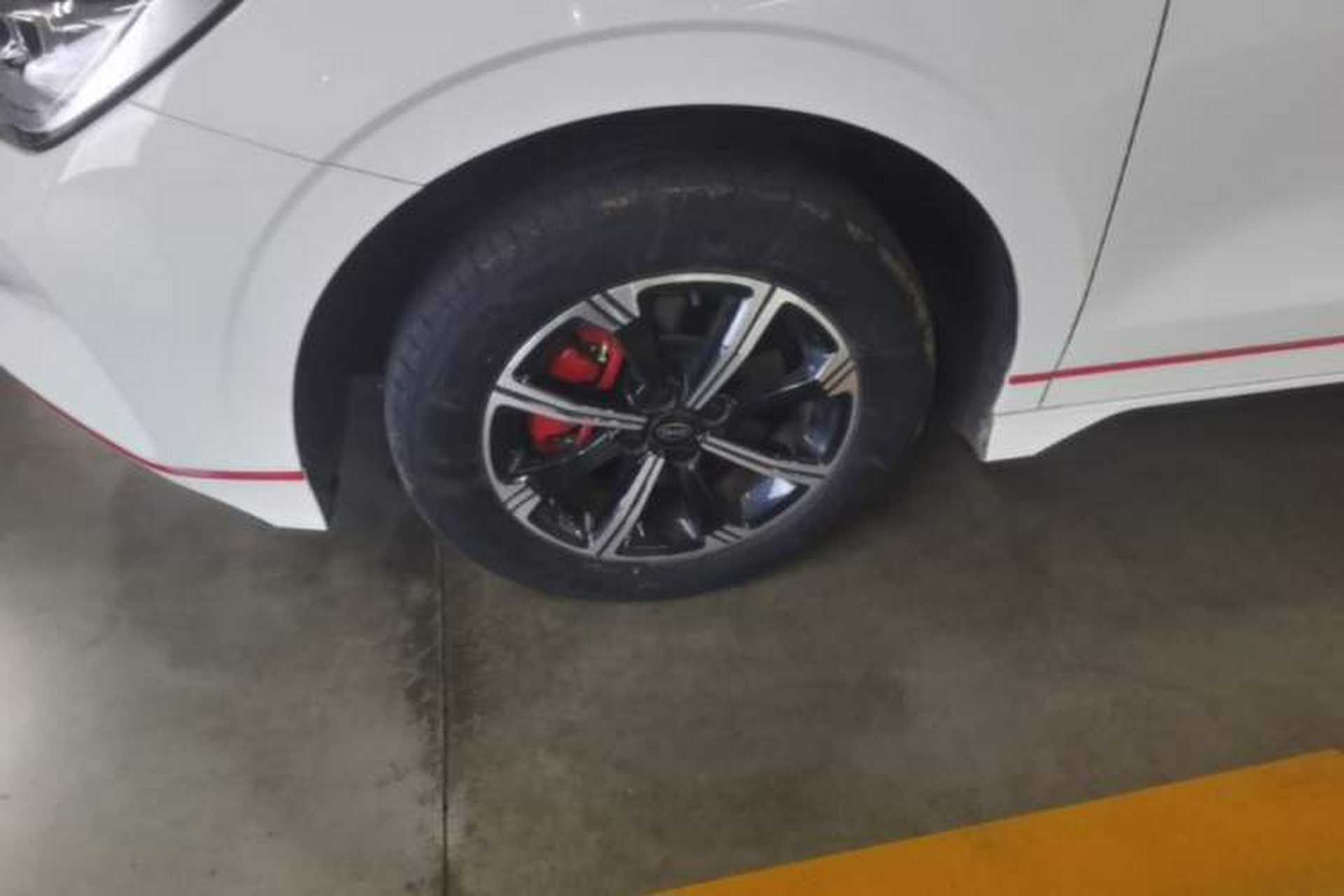 Used BYD e2 2020 Upgraded Version Extended Range Edition Premium Model Left Front Wheel Hub