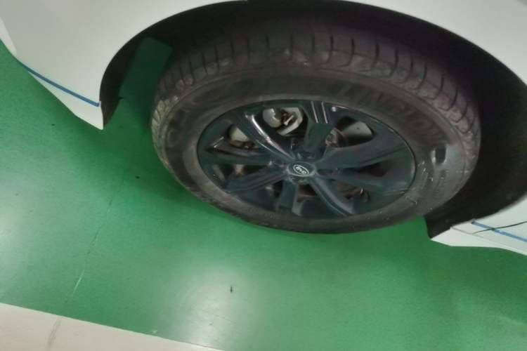 Used BYD e2 2020 Upgraded Model Standard Range Version Comfort Edition Left Front Wheel Hub