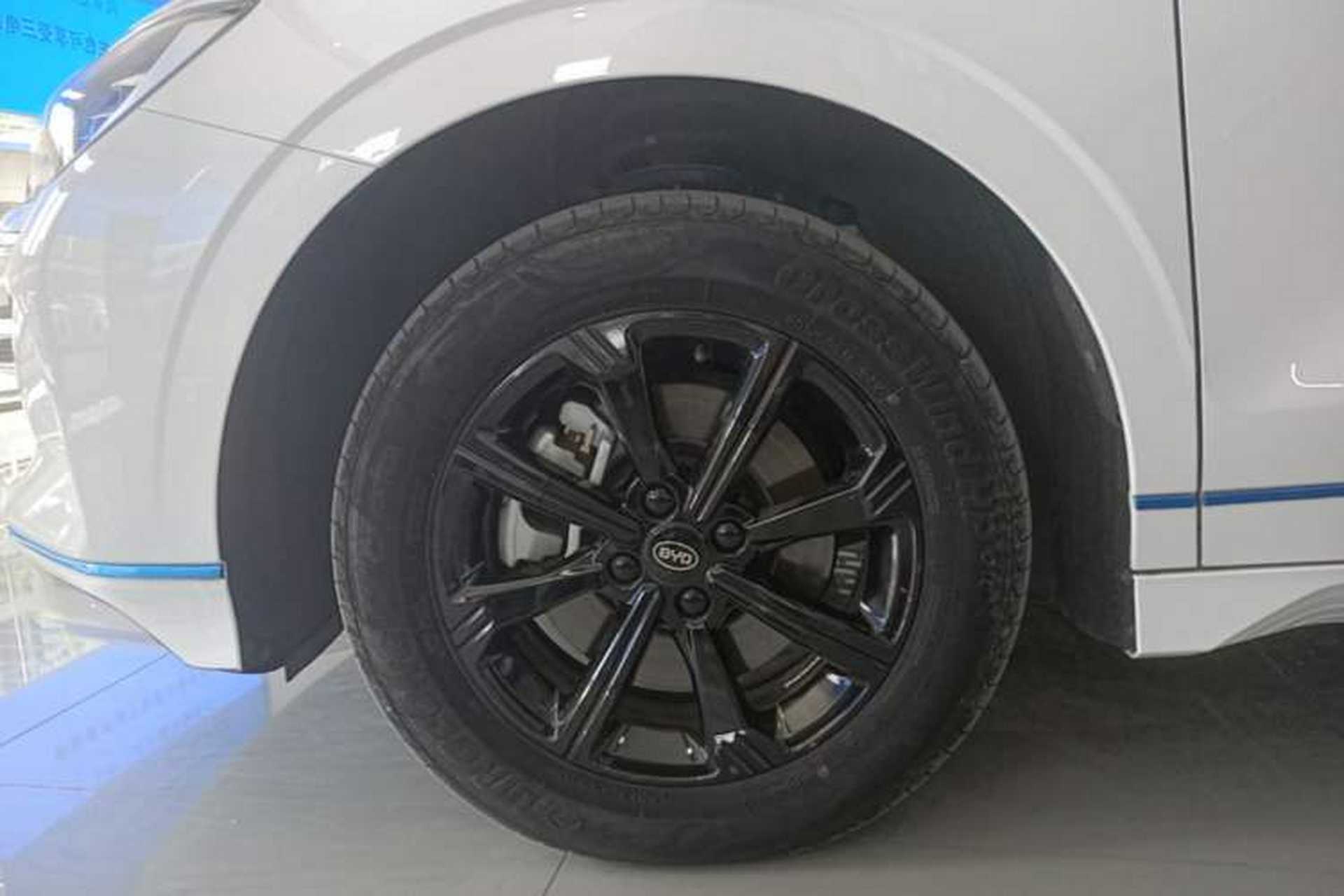 Used BYD e2 2020 Upgraded Version Extended Range Edition Premium Model Left Front Wheel Hub