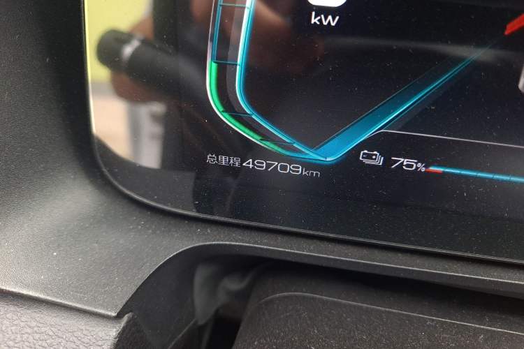 Used BYD e2 2020 Upgraded Model Standard Range Version Standard Configuration Odometer Close Up