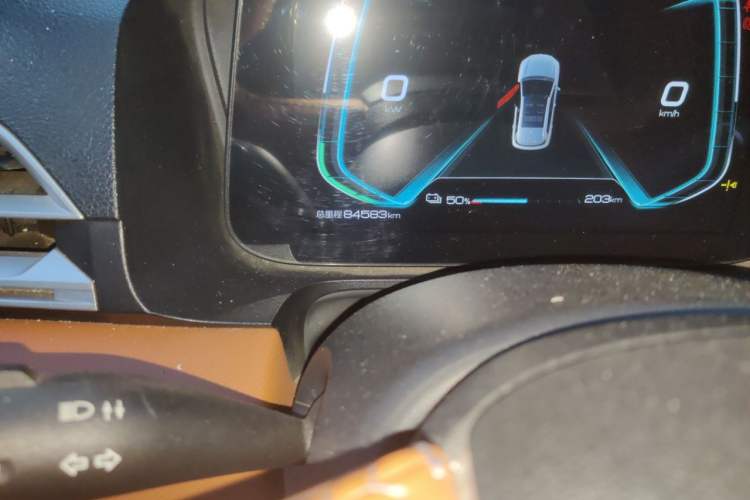 Used BYD e2 2020 Upgraded Version Extended Range Edition Premium Model Odometer Close Up
