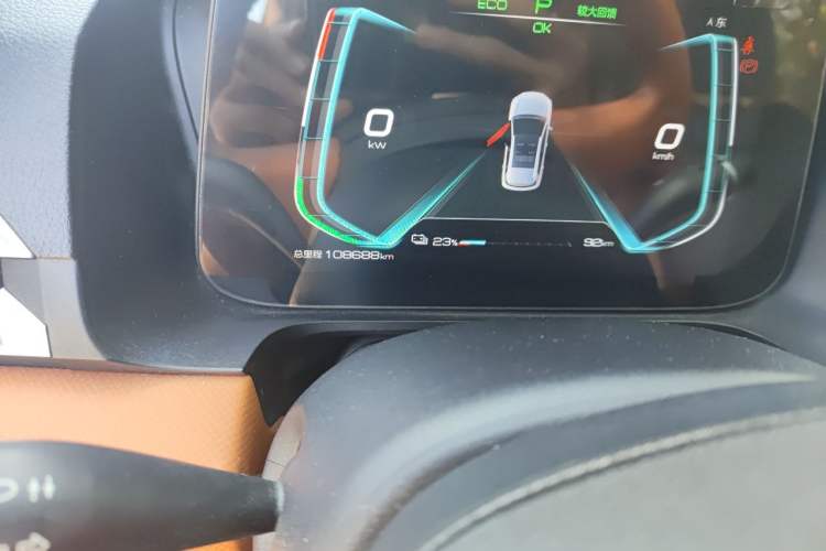 Used BYD e2 2020 Upgraded Version Extended Range Edition Premium Model Odometer Close Up