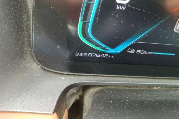 Used BYD e2 2020 Upgraded Model Standard Range Version Comfort Edition Odometer Close Up