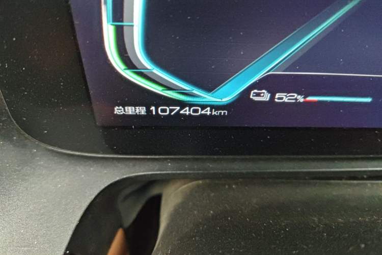 Used BYD e2 2020 Upgraded Version Long-Range Edition Luxury Model Odometer Close Up