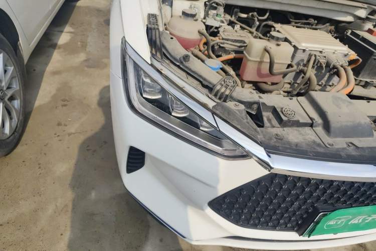 Used BYD e2 2020 Upgraded Version Extended Range Edition Premium Model Right Front Headlight