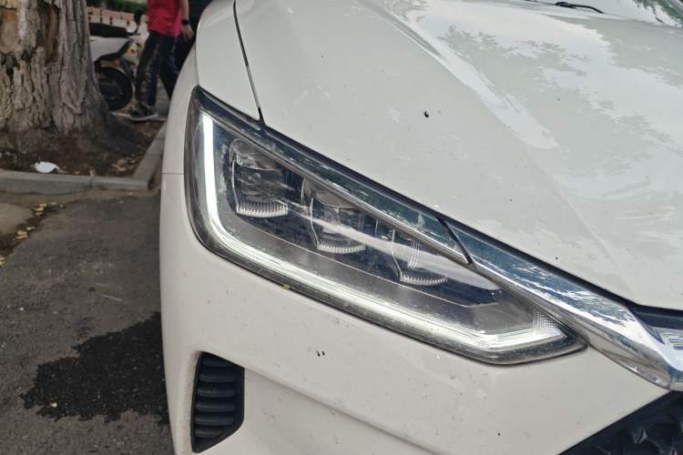 Used BYD e2 2020 Upgraded Version Long-Range Edition Luxury Model Right Front Headlight