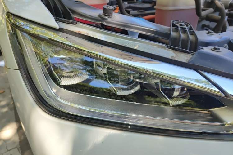 Used BYD e2 2020 Upgraded Version Extended Range Edition Premium Model Right Front Headlight