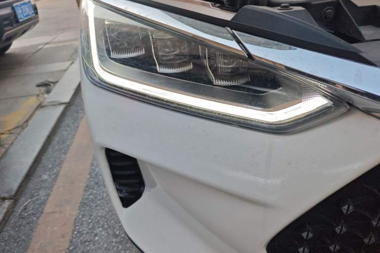 Used BYD e2 2020 Upgraded Version Long-Range Edition Luxury Model Right Front Headlight