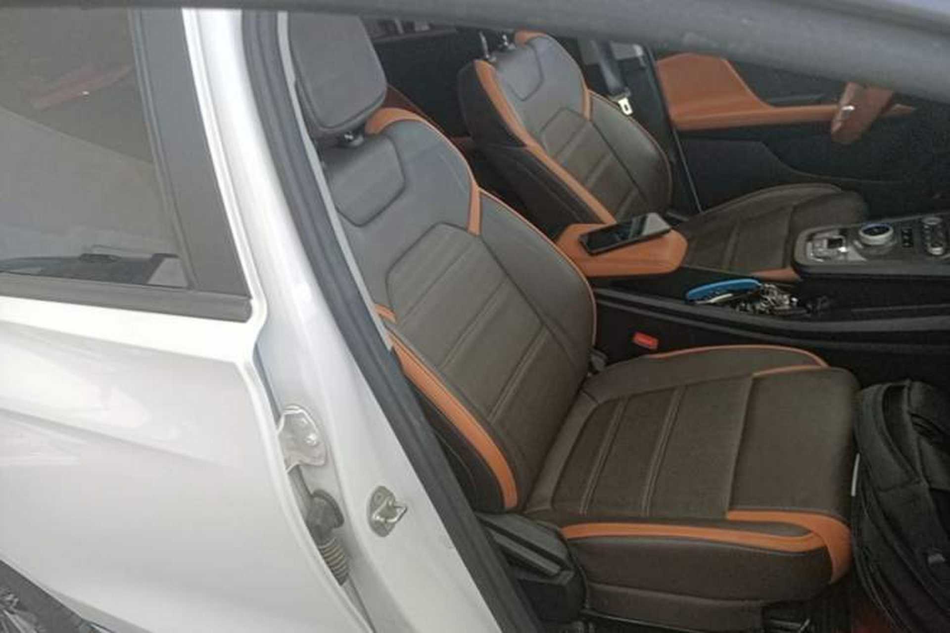 Used BYD e2 2020 Upgraded Version Extended Range Edition Premium Model Right Front Seat