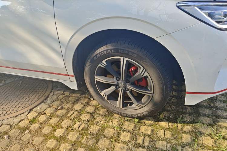 Used BYD e2 2020 Upgraded Version Extended Range Edition Premium Model Right Front Wheel Hub