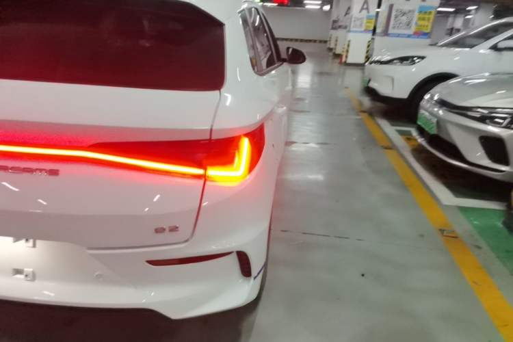 Used BYD e2 2020 Upgraded Version Long-Range Edition Luxury Model Right Rear Taillight
