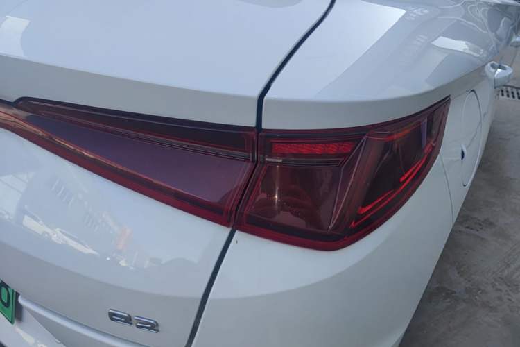 Used BYD e2 2020 Upgraded Version Long-Range Edition Luxury Model Right Rear Taillight