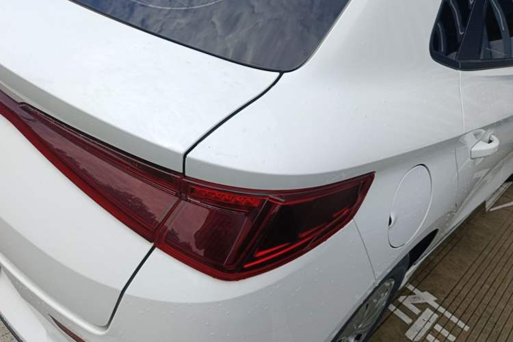 Used BYD e2 2020 Upgraded Model Standard Range Version Standard Configuration Right Rear Taillight