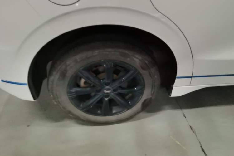Used BYD e2 2020 Upgraded Version Long-Range Edition Luxury Model Right Rear Wheel Hub