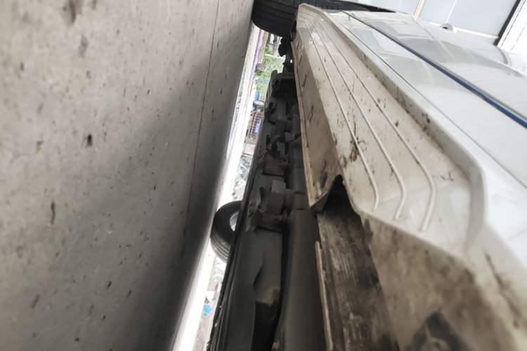 Used BYD e2 2020 Upgraded Version Extended Range Edition Premium Model Right Side Sill