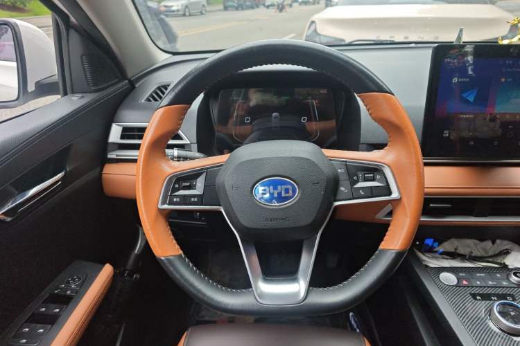 Used BYD e2 2020 Upgraded Model Standard Range Version Comfort Edition Steering Wheel