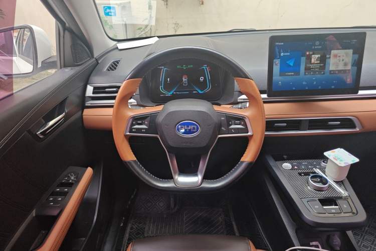 Used BYD e2 2020 Upgraded Version Long-Range Edition Luxury Model Steering Wheel