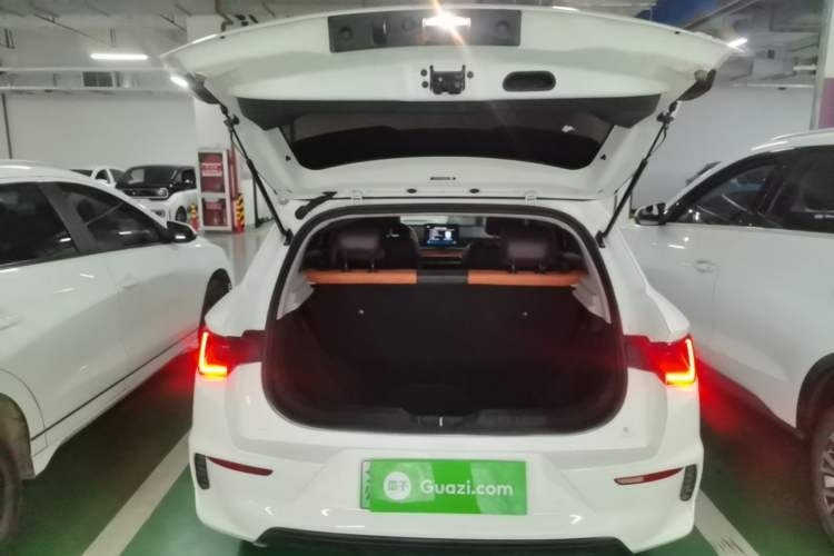 Used BYD e2 2020 Upgraded Version Long-Range Edition Luxury Model Trunk