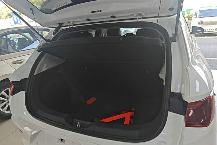 Used BYD e2 2020 Upgraded Version Extended Range Edition Premium Model Trunk