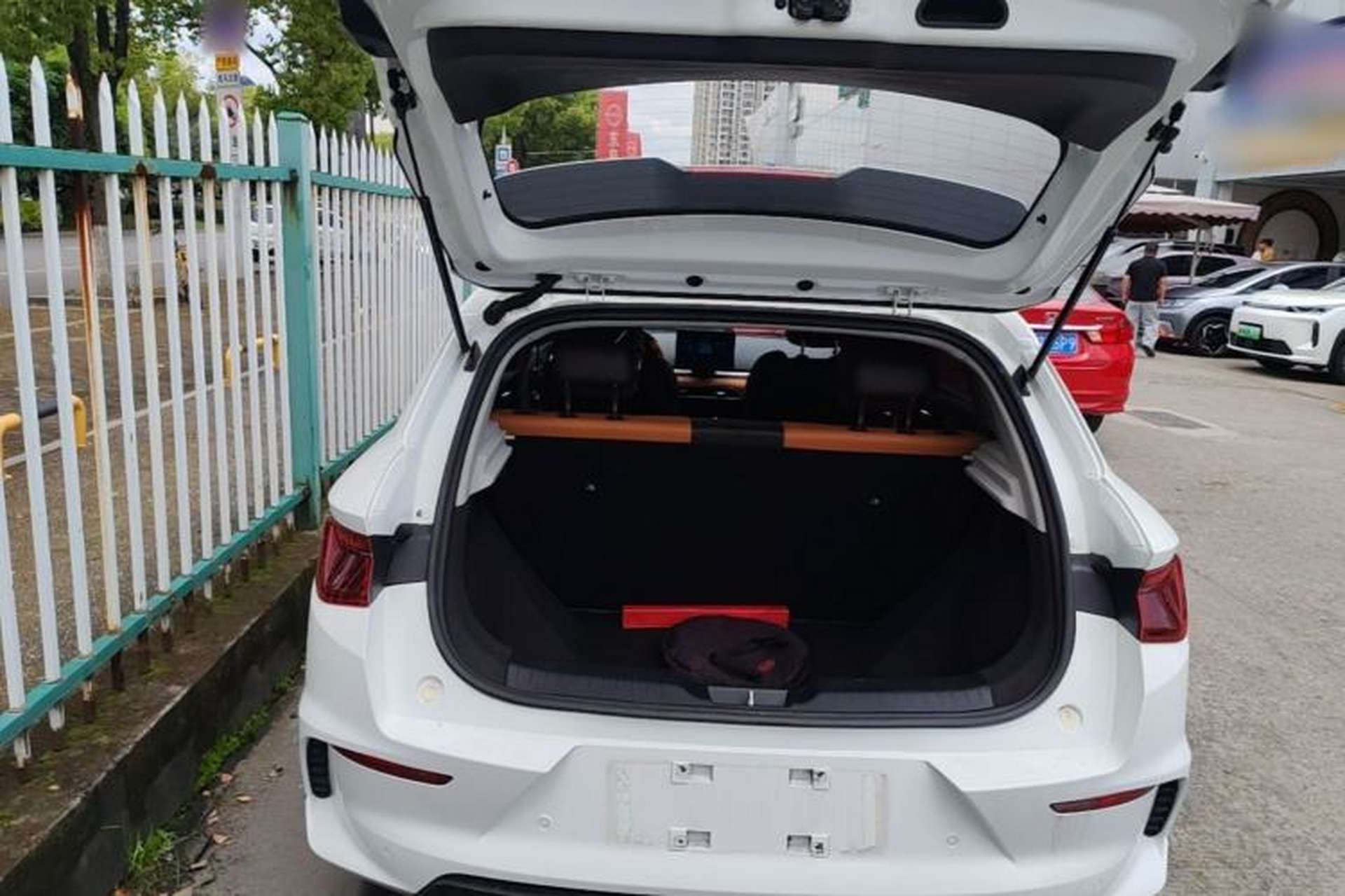 Used BYD e2 2020 Upgraded Version Long-Range Edition Luxury Model Trunk