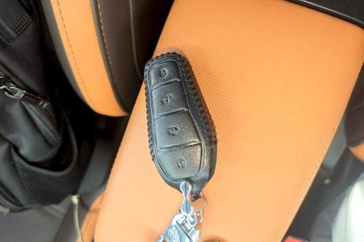 Used BYD e2 2020 Upgraded Version Long-Range Edition Luxury Model Vehicle Key