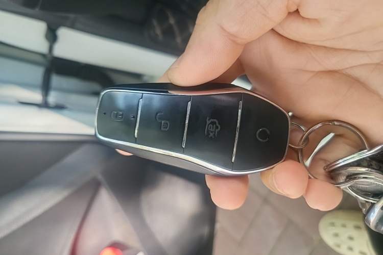 Used BYD e2 2020 Upgraded Model Standard Range Version Standard Configuration Vehicle Key