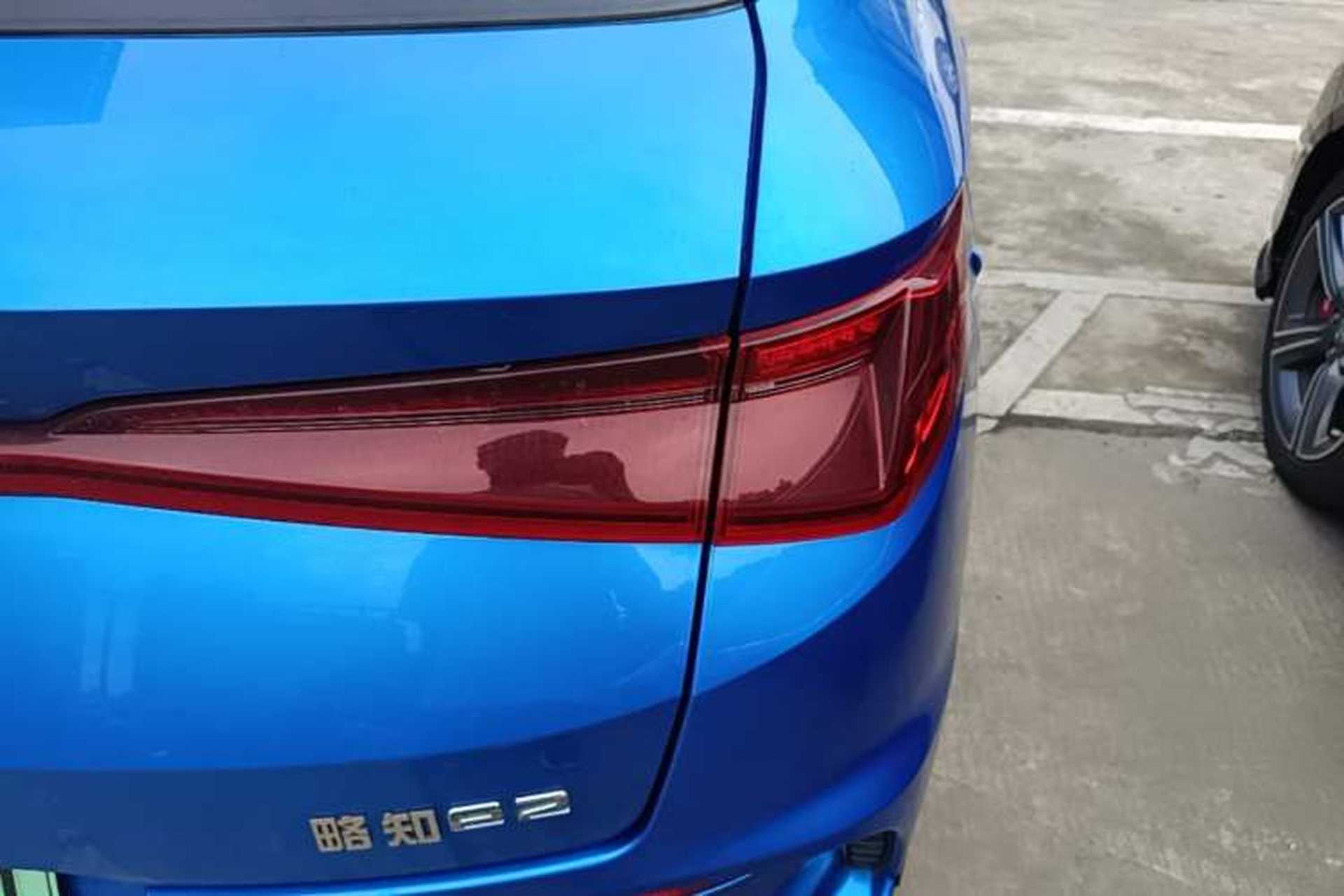 Used BYD e2 2021 Comfort Model Exterior 3