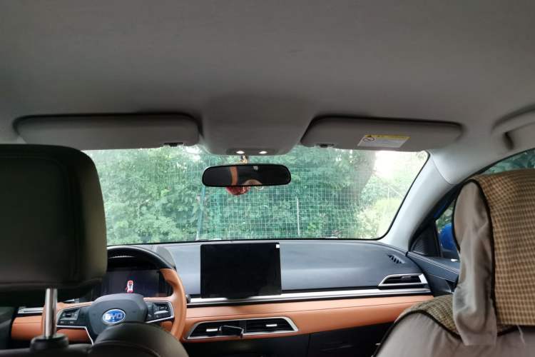 Used BYD e2 2021 Luxury Model Headliner