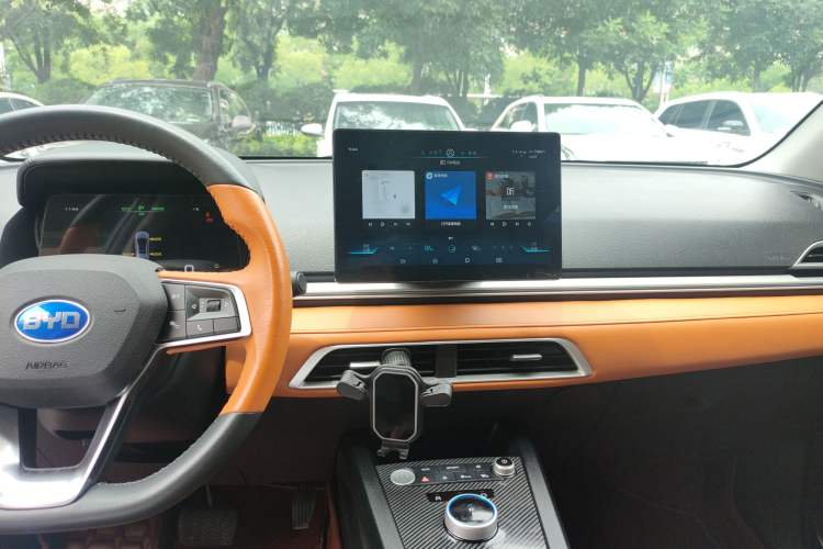 Used BYD e2 2021 Luxury Model Interior 2