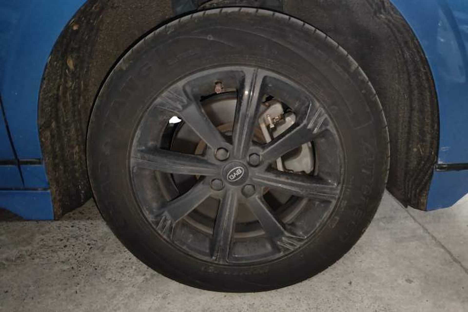 Used BYD e2 2021 Luxury Model Right Front Wheel Hub