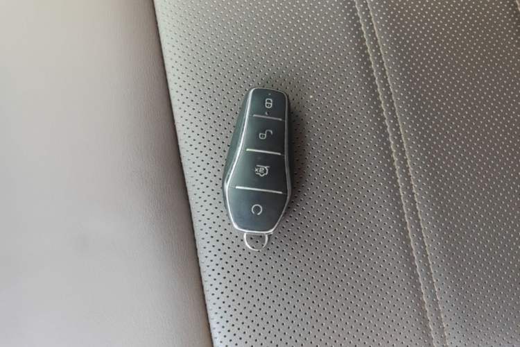 Used BYD e2 2021 Luxury Model Vehicle Key