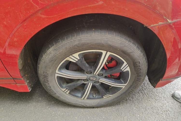 Used BYD e2 2021 Deluxe Model Right Front Wheel Hub