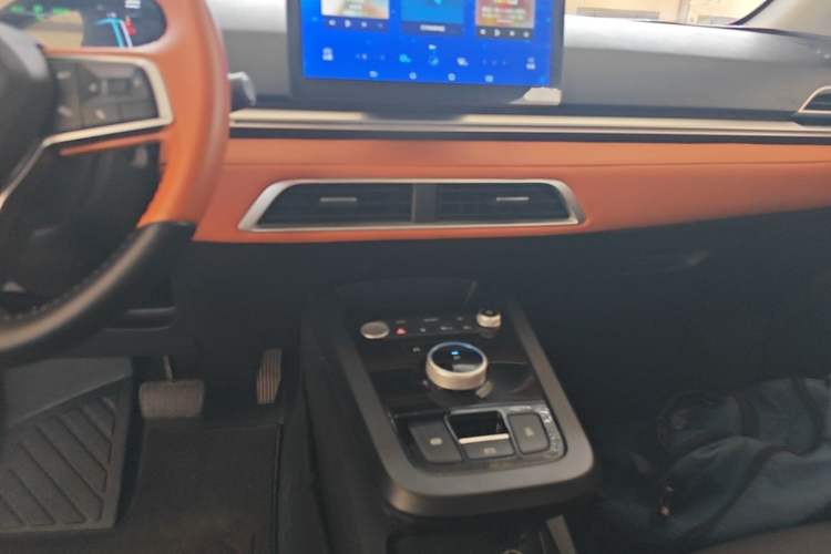 Used BYD e2 2021 Luxury Model Audio And AC Panel