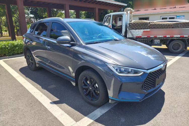 Used BYD e2 2021 Luxury Model Exterior 4