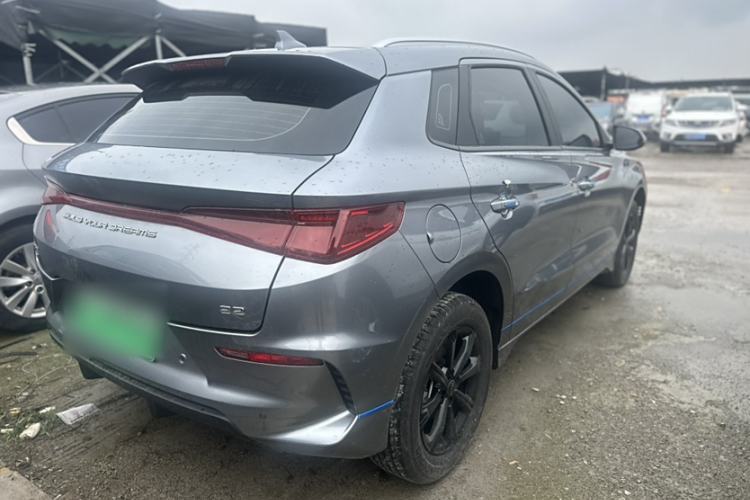 Used BYD e2 2021 Luxury Model Exterior 4