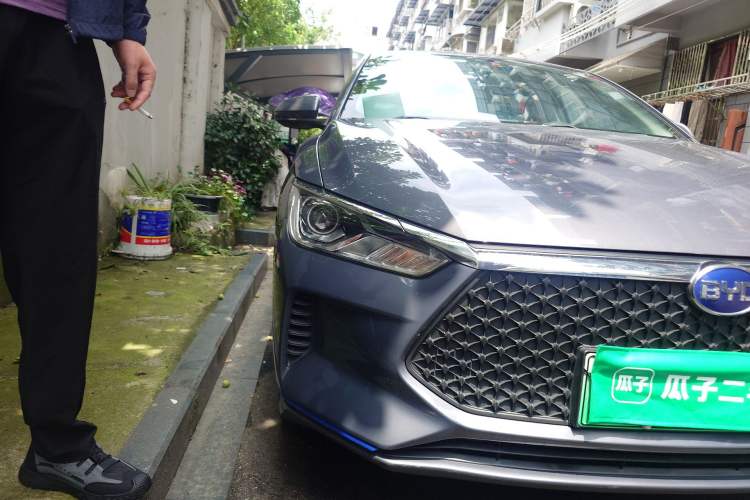 Used BYD e2 2021 Comfort Model Exterior 6