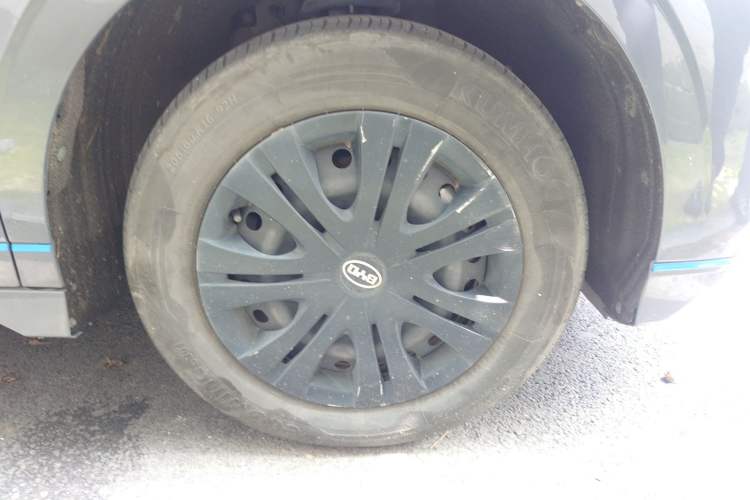 Used BYD e2 2021 Comfort Model Exterior 7