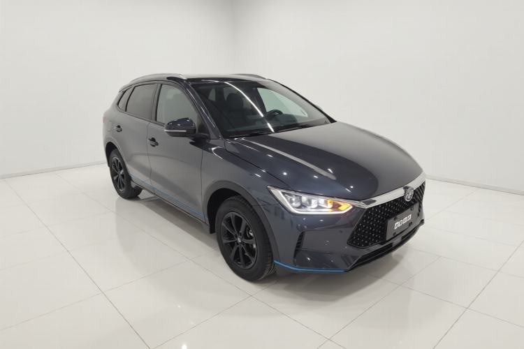 Used BYD e2 2021 Luxury Model Front Right 45 Deg